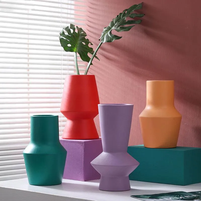 Bright Color Ceramic Flower Vase