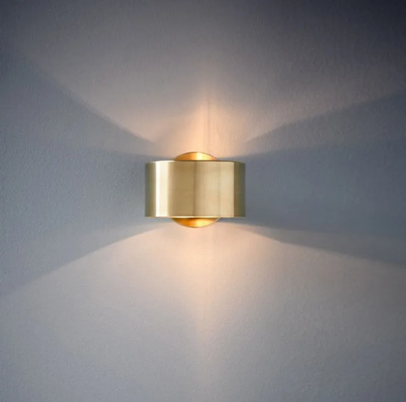 Ringo Golden LED Wall Light - Image 2