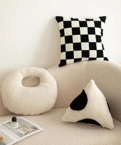 Optic & Shape Minimalist Pillow Cushions