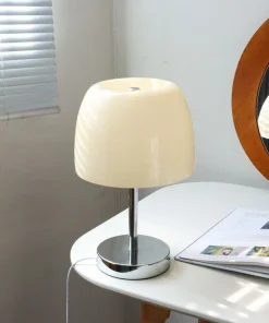 Bau Retro Glass Table Lamp