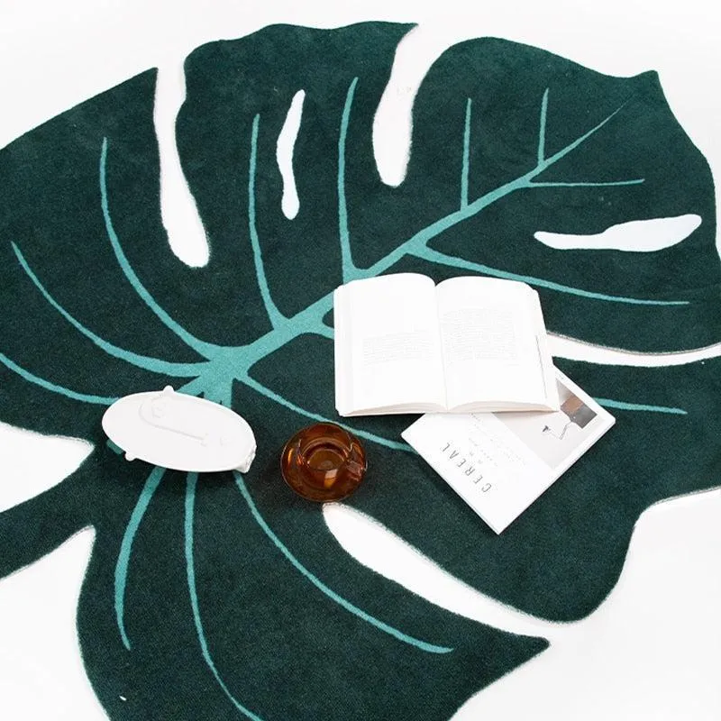 Monstera Leaf Luxury Area Rug
