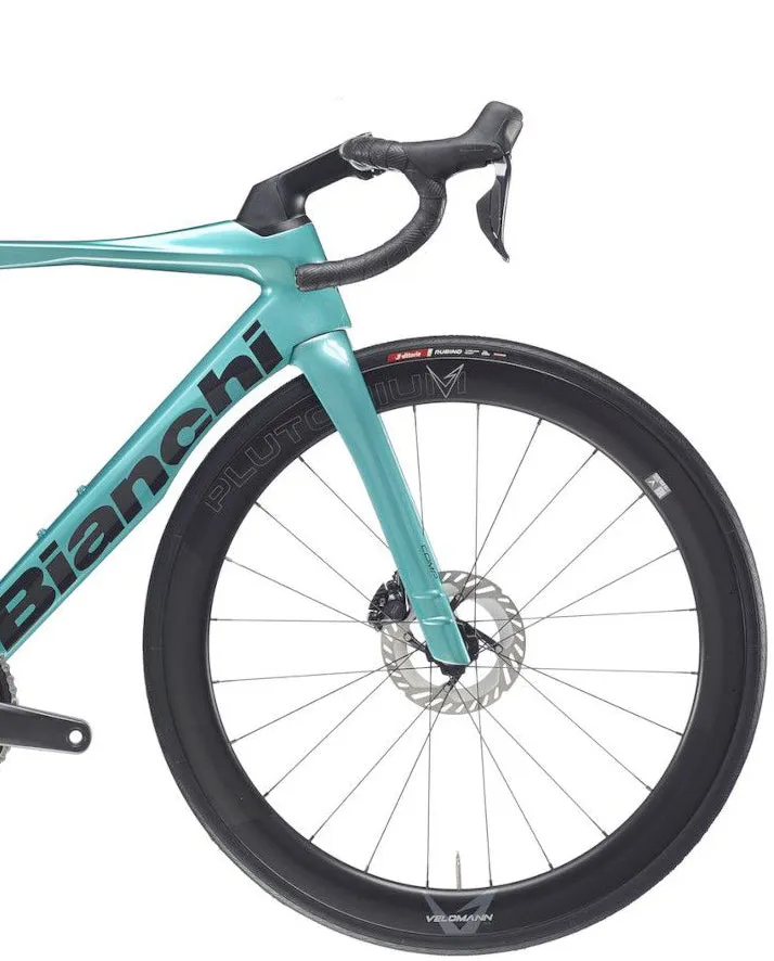 Bianchi Oltre Comp 105 Di2 Carbon Road Bike 2025 - Celeste Metallic - Image 3
