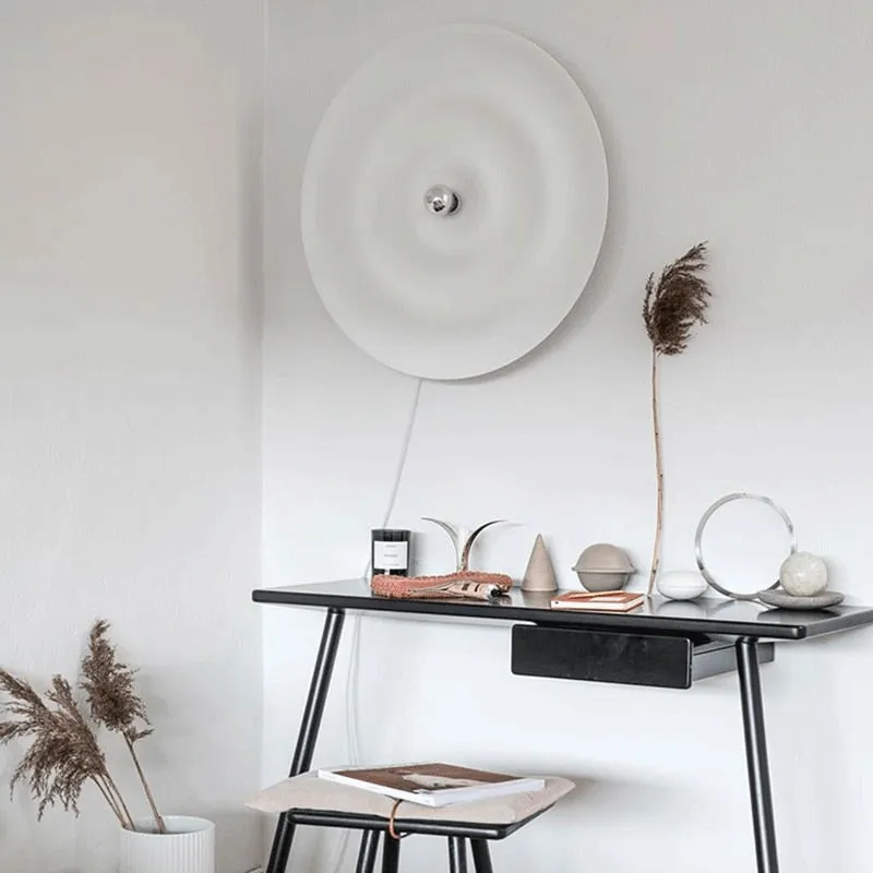 Sound Wave Minimalist Wall Lamp - Image 3