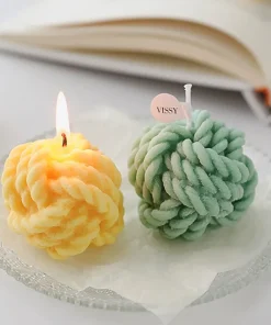 Wool Knot Textured Decorative Candle