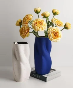 Twisted Ceramic Flower Vase