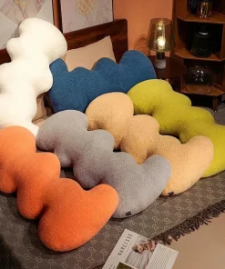 Long Ripples Throw Pillow