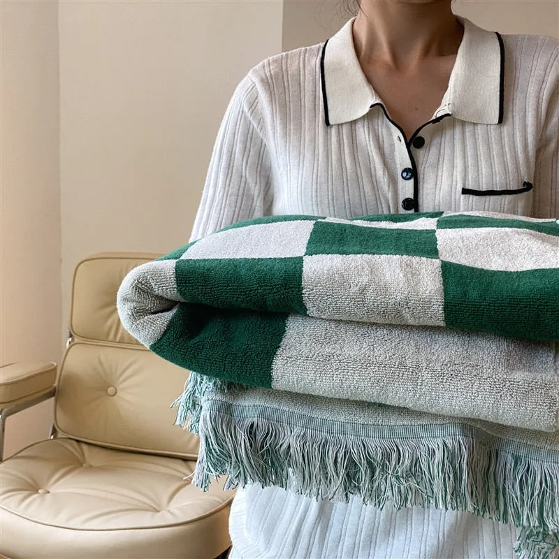 Checkboard Contrast Knitted Terry Blanket - Image 2