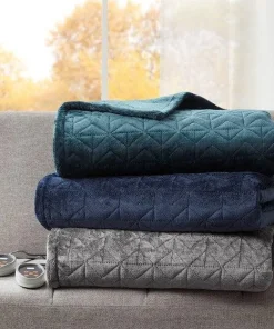 Quilted Plush Heated Blanket
