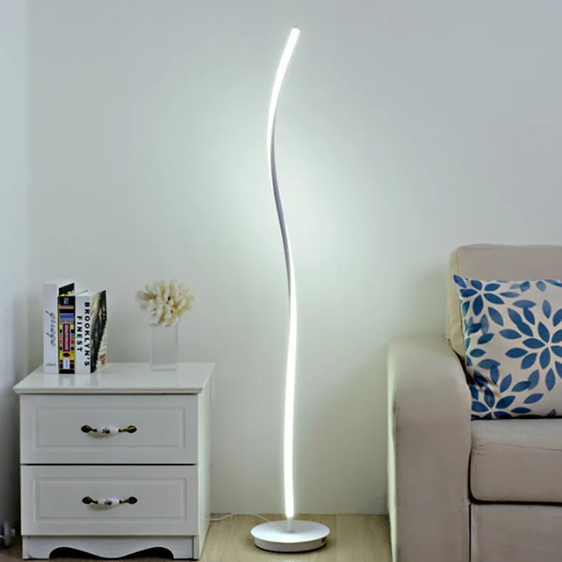 Lady Curve LED Floor Lamp - Image 2
