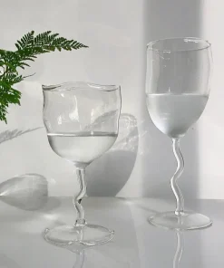 Anjou Wavy Stand Glass Cup