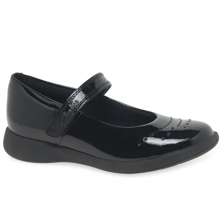 Clarks Girls School Shoe Etch Gem Black Patent