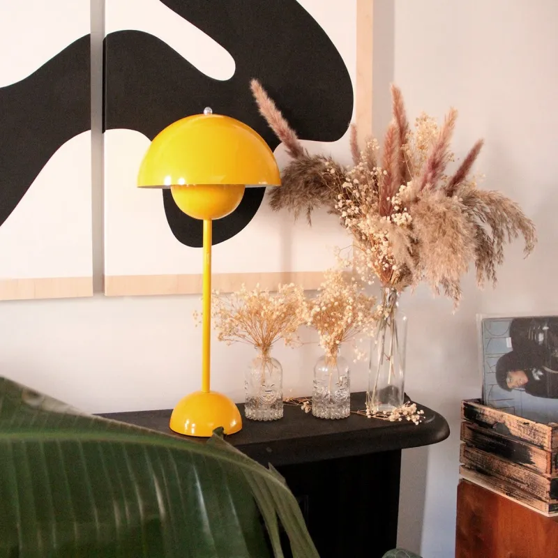 Flowerpot Lacquered Metal Table Lamp - Final Sale