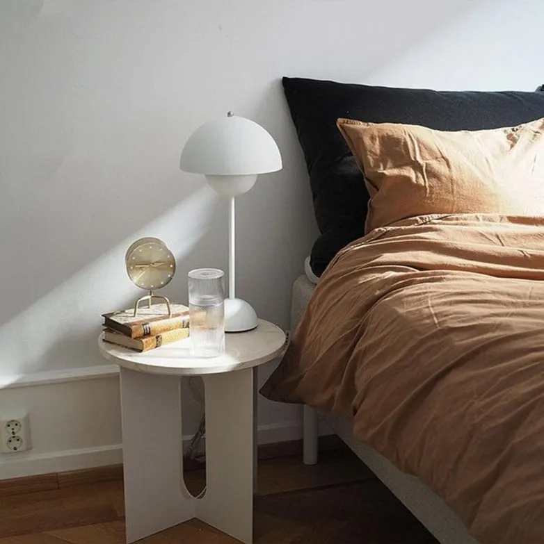 Flowerpot Lacquered Metal Table Lamp - Final Sale - Image 2