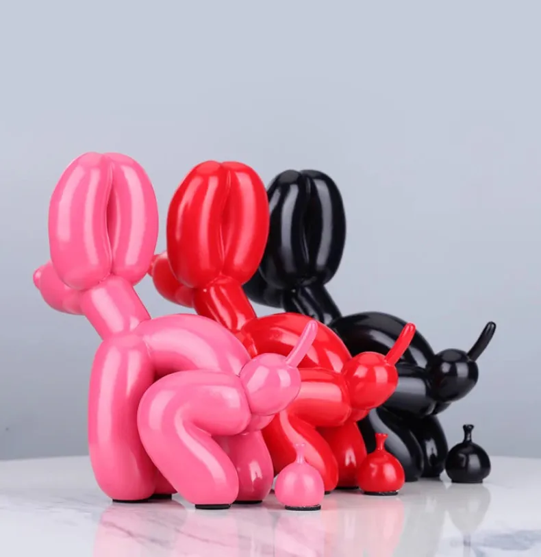 On a Walk Balloon Dog Figurine - Image 3