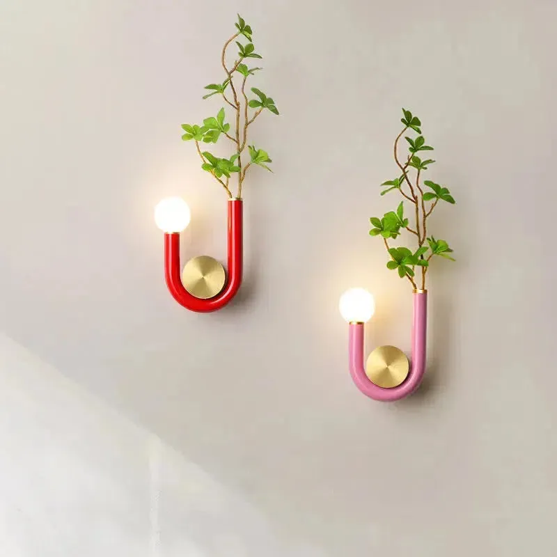 Luna U-shaped Wall Lamp - Image 3