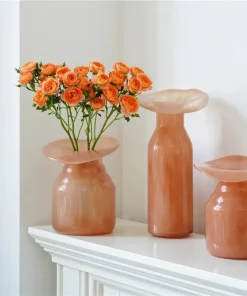 Flora Crest Glass Vase