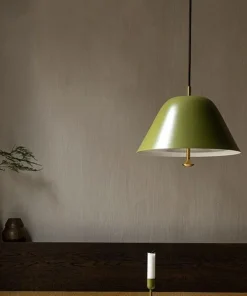 Pistilo LED Pendant Light - Final Sale