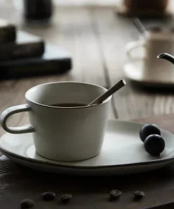 Contour Stoneware Cup & Saucer Set