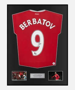 Framed Dimitar Berbatov Signed Manchester United Shirt 2010-11 Home [Classic]