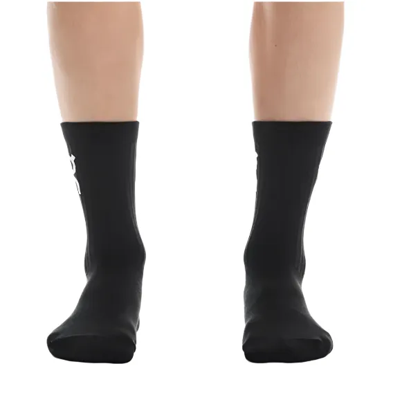 On Running Unisex Socks 3 Pack Logo High Black - Image 2