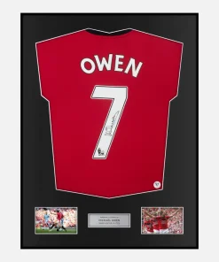 Framed Michael Owen Signed Manchester United Shirt 2009-10 Home [Classic]