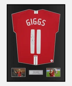 Framed Ryan Giggs Signed Manchester United Shirt 2008 Final [Classic]