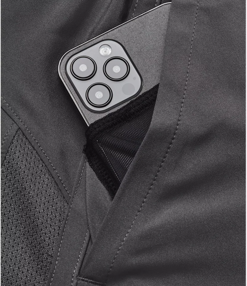 Under Armour Launch 7 Inch Mens Running Shorts - Grey - Image 3