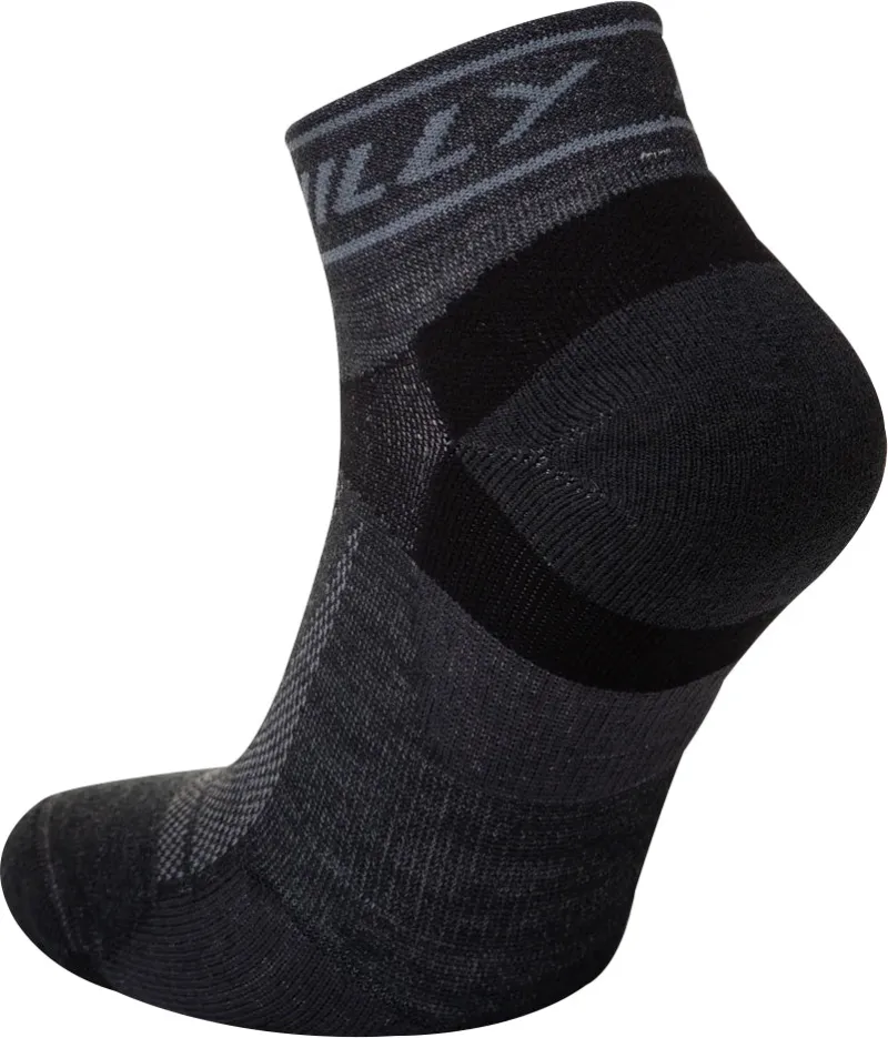 Hilly Trail Quarter Running Socks - Black - Image 2