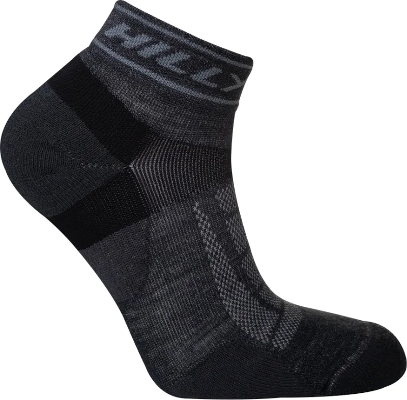Hilly Trail Quarter Running Socks - Black - Image 3