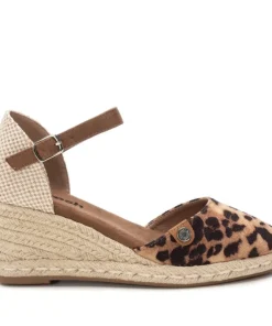 Refresh Womens Wedge Sandal 173136 Taupe